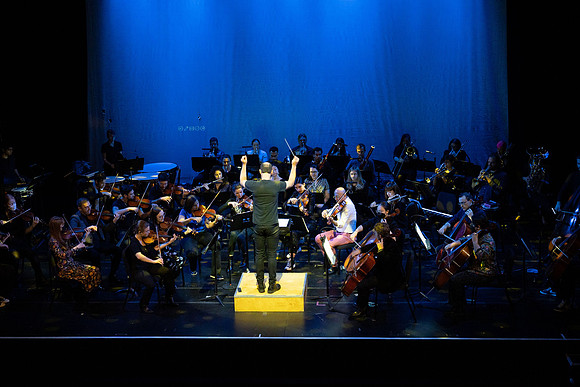 Lux Symphony a7c-6216.jpg