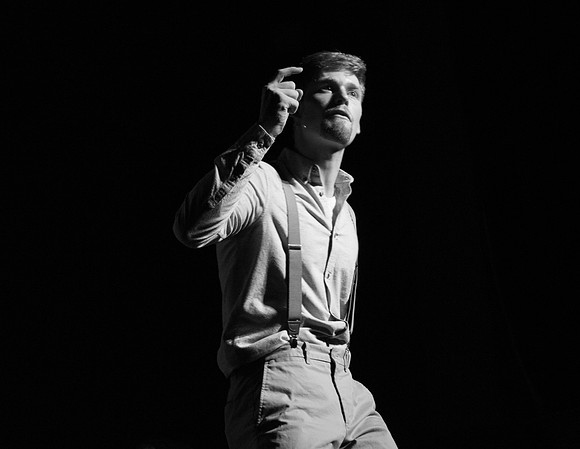 Curtain up-130.jpg