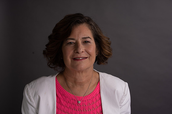 Sharyn-6.jpg