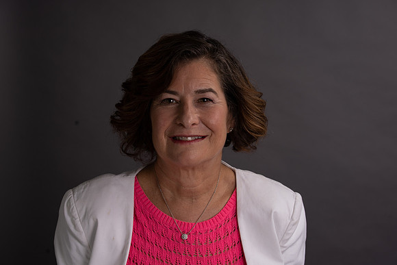 Sharyn-10.jpg