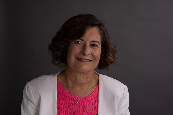 Sharyn-14.jpg