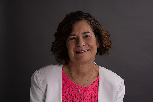 Sharyn-19.jpg
