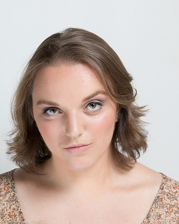 Lina headshot 8_28_16-292.jpg